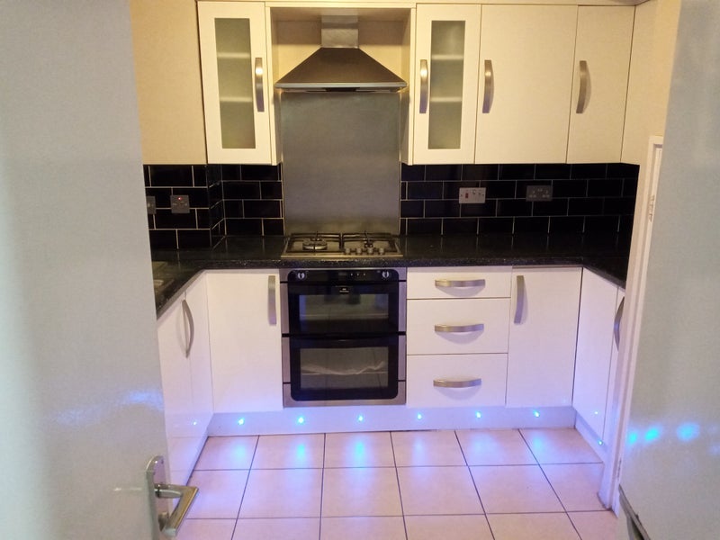 Room Cephas Street in Greater London