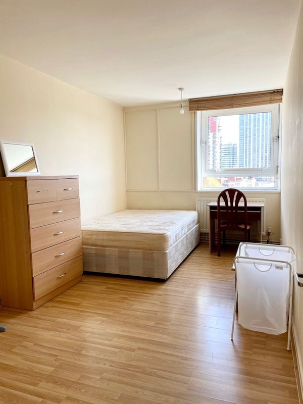 Room The Quarterdeck in Greater London