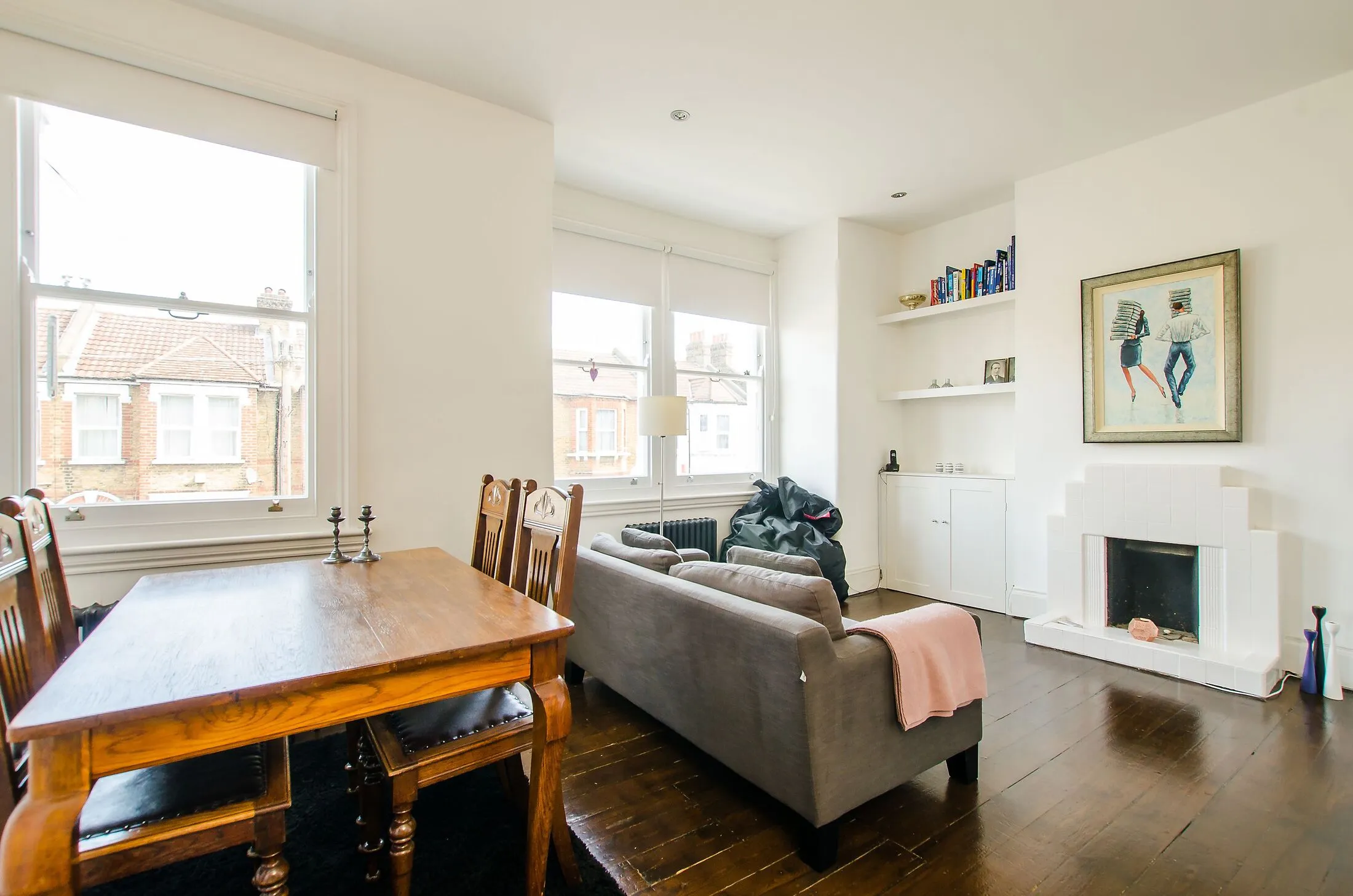 Flat Sellincourt Road in Greater London