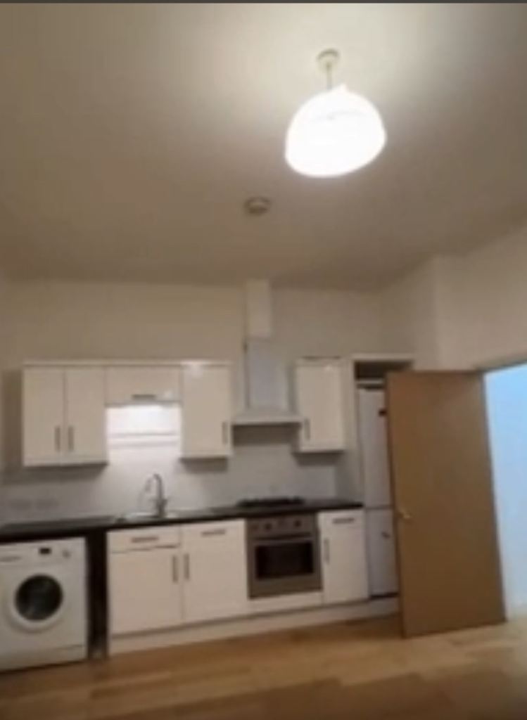 Flat Walworth Road in Greater London