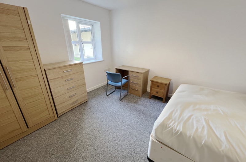 Room Spring Road in Ipswich