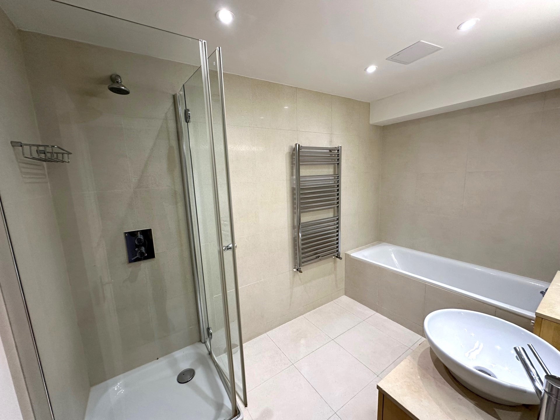 Flat Fulham Road in Greater London