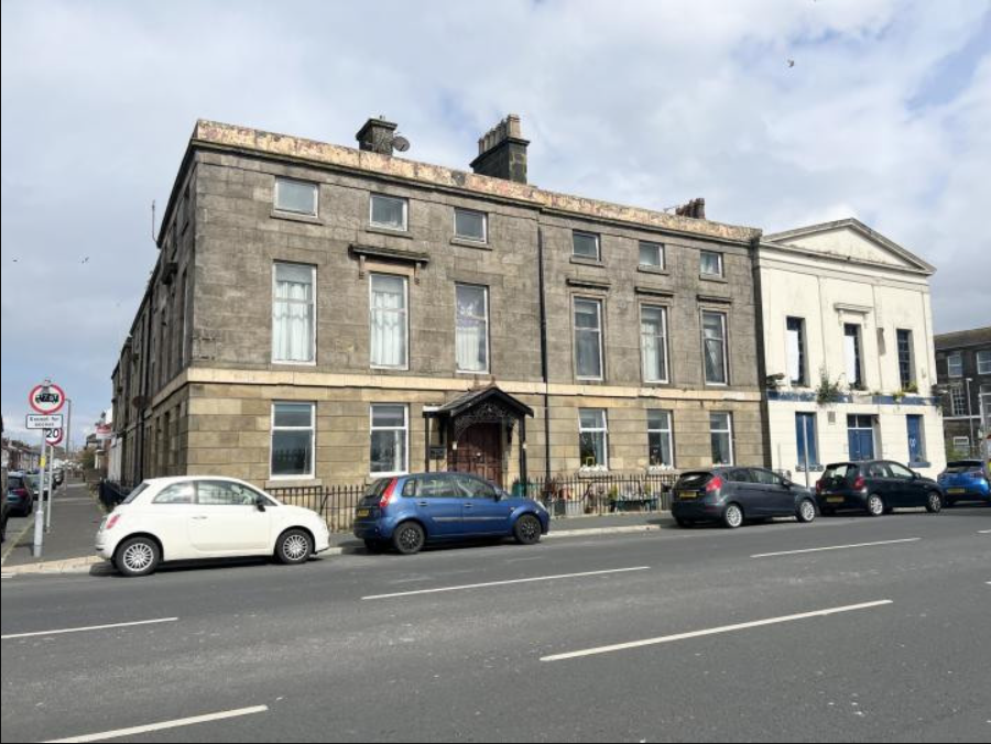 Flat Kemp Street in Borough of Wyre