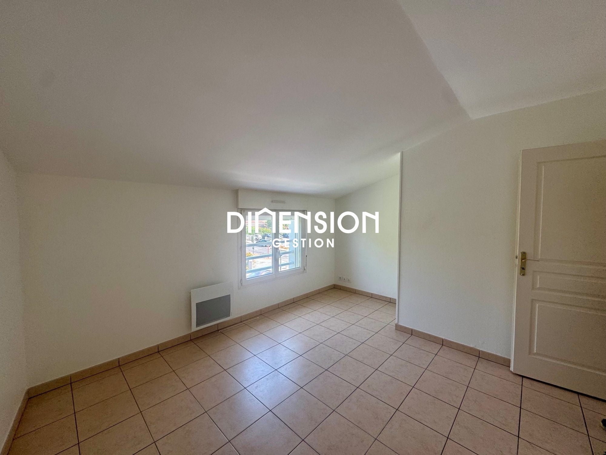Flat Avenue du Docteur Nancel Pénard in Pessac