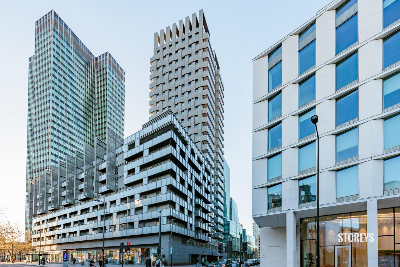 Flat Brock Street in Greater London