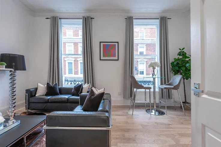Flat Clifton Road in City of Westminster