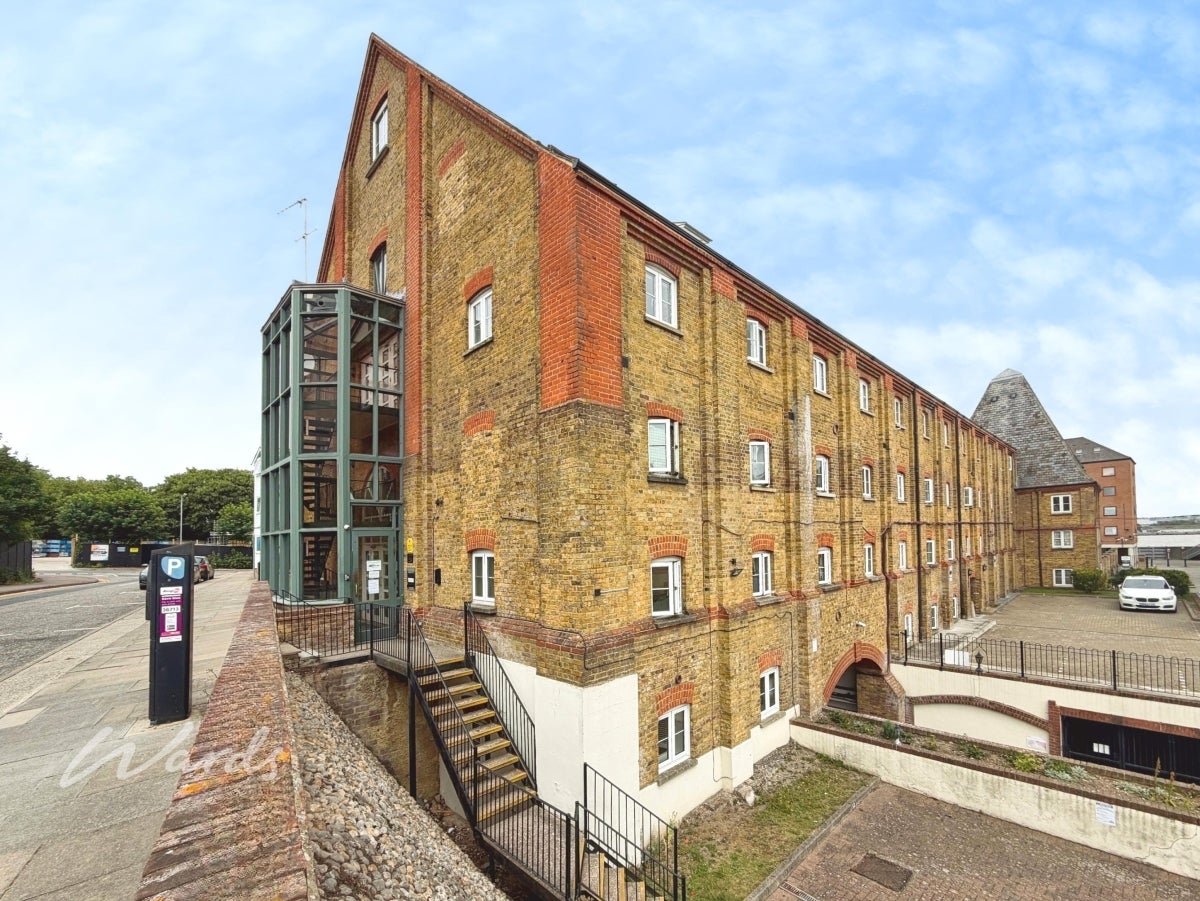 Flat The Maltings in Gravesham