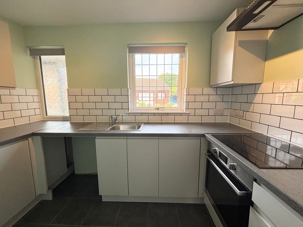 House Larkins Close in North Hertfordshire