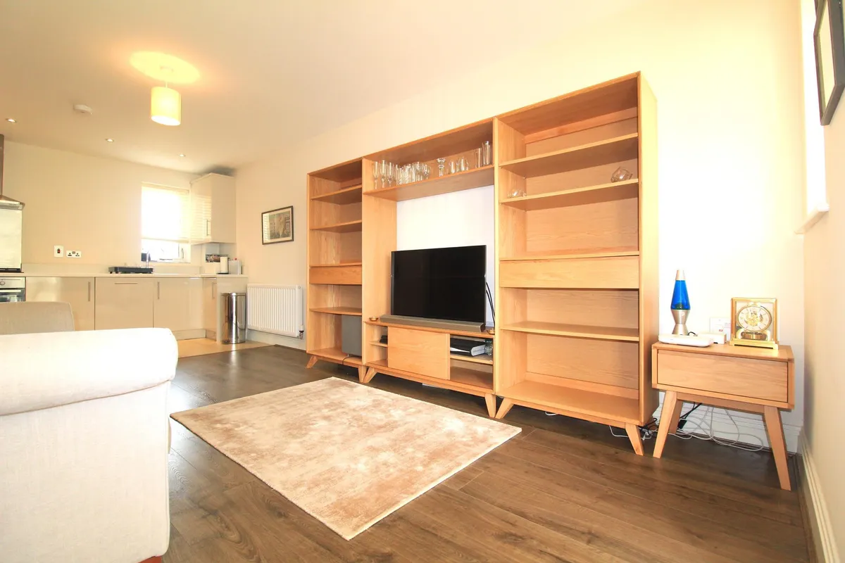 Flat Kingfisher Drive in Maidenhead