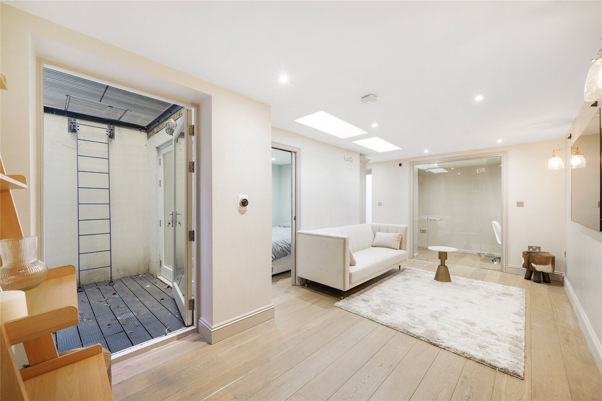 Flat Sutherland Avenue in City of Westminster