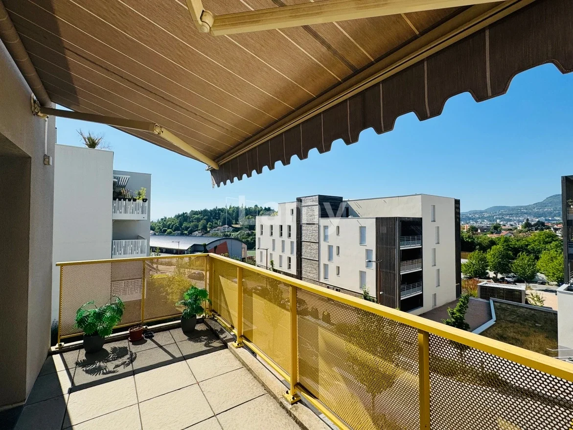 Appartement Place Paul Eychart à Clermont-Ferrand