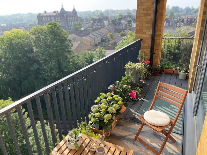 Room Bowen Drive in Greater London