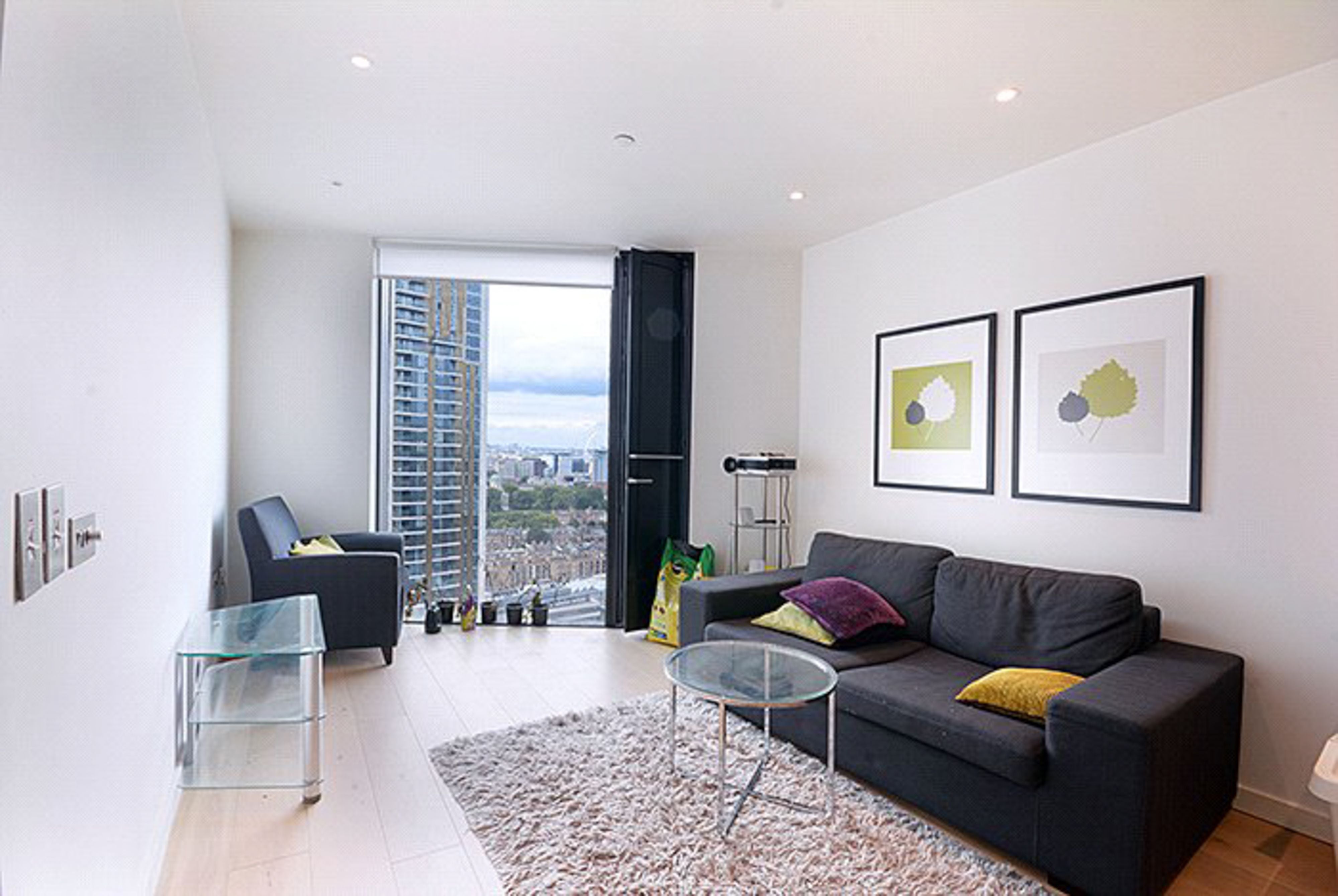 Flat Walworth Road in Greater London