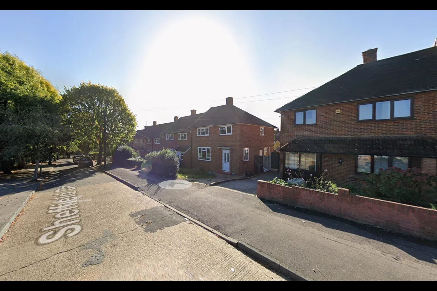 Flat Sheffield Drive in Greater London