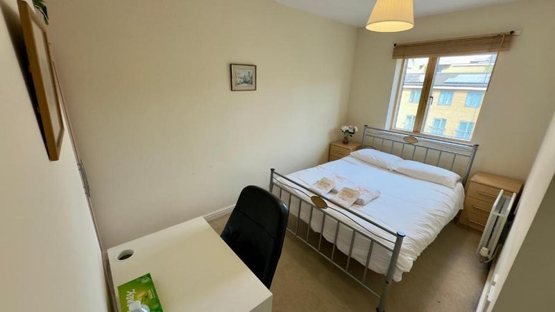 House Drovers Way in Greater London
