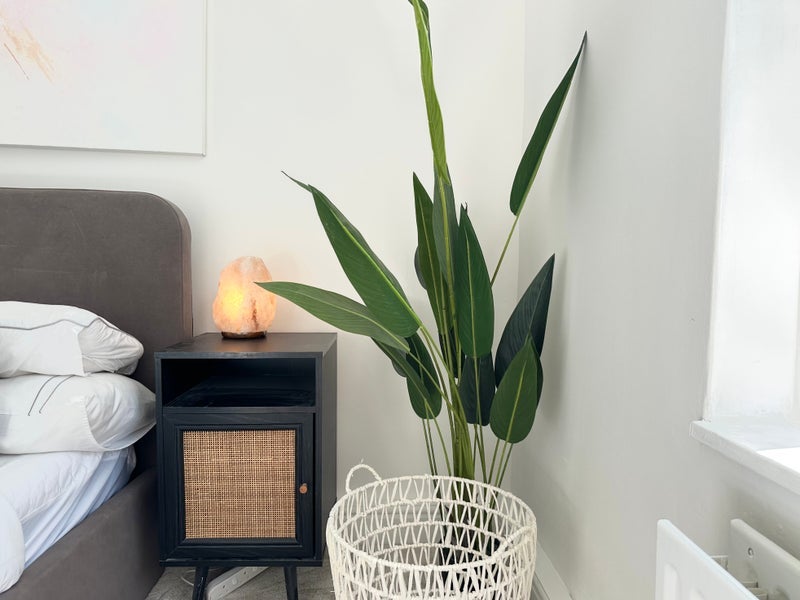 Flat Stewarts Road in Greater London