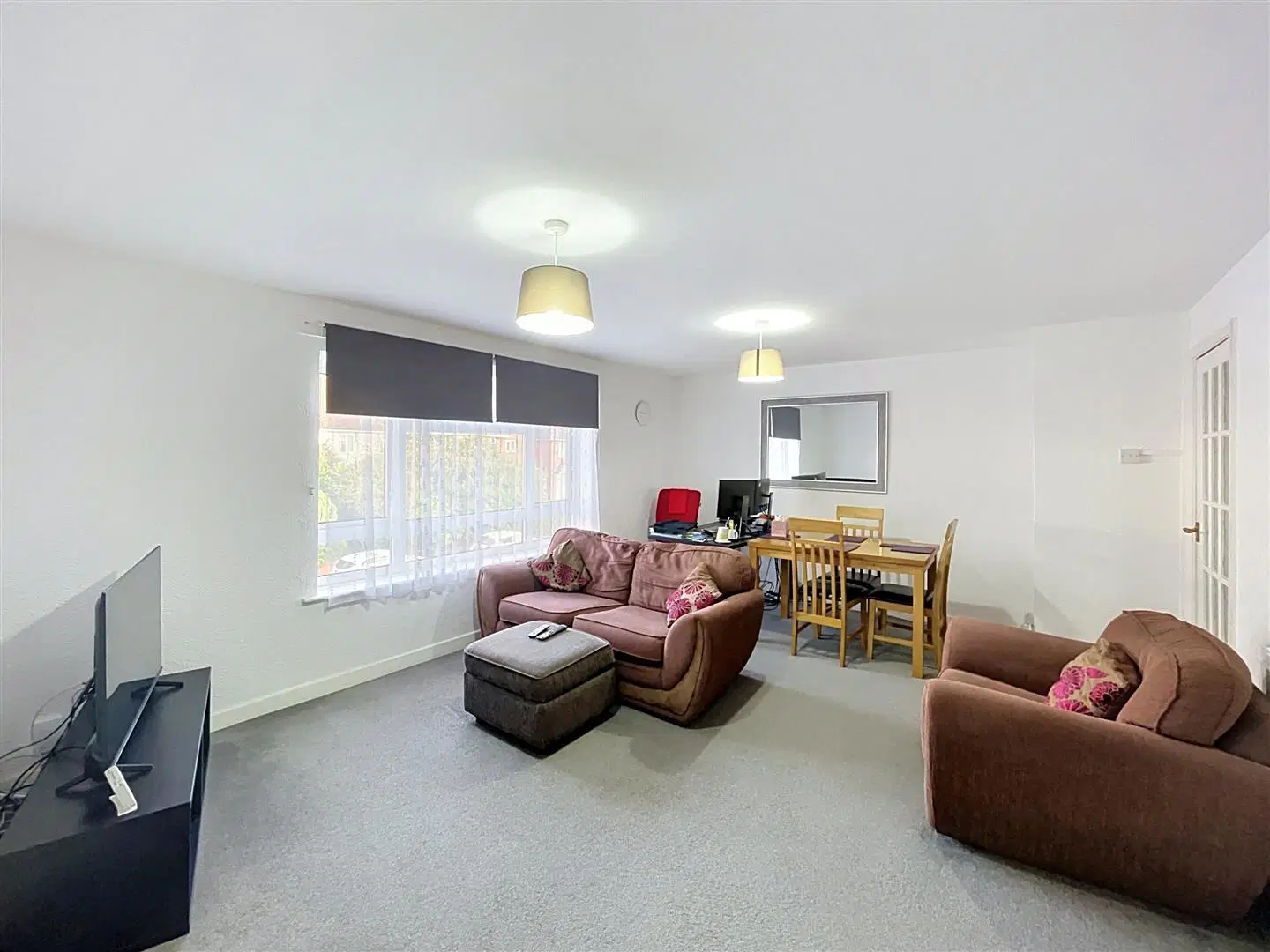 Flat Albion Street in Kenilworth