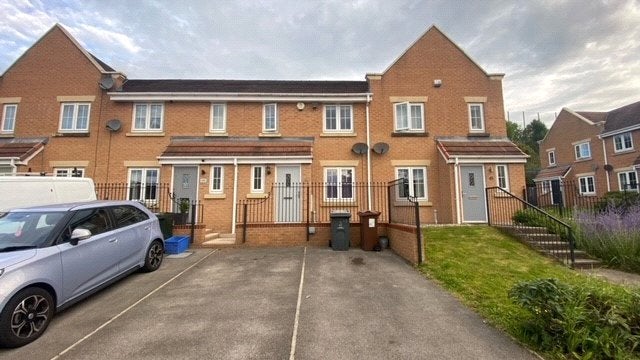 House Inchburn Crescent in Sheffield