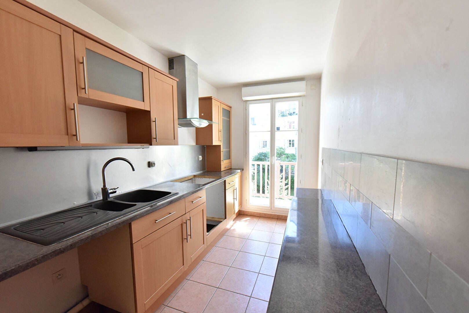 Flat Rue de la Ferme in Le Plessis-Robinson