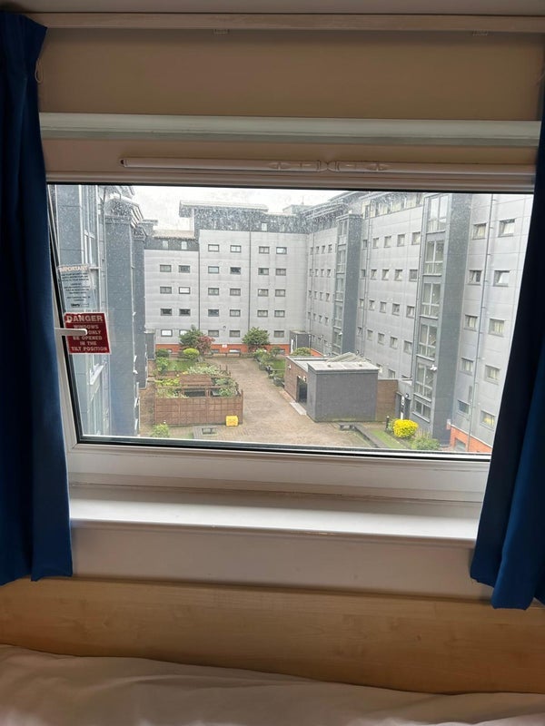 Room Raw Dykes Road in Leicester