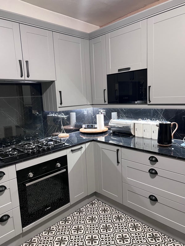 Room Arngask Road in Greater London