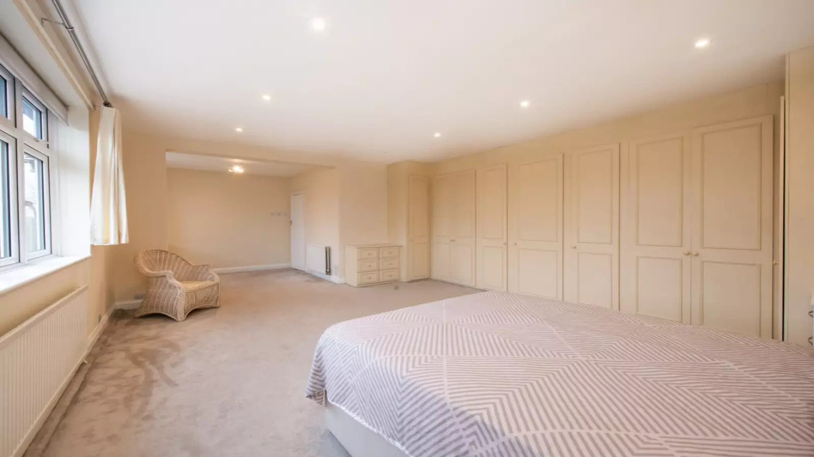 Room Circle Gardens in Greater London