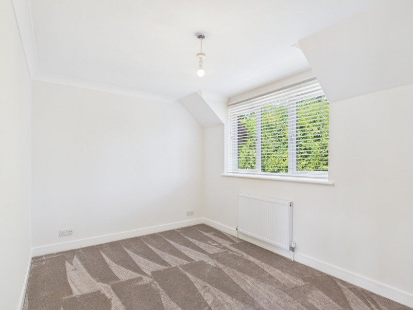 House Ouseley Road in Wraysbury