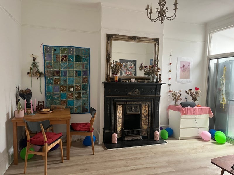 Room Olive Road in Greater London