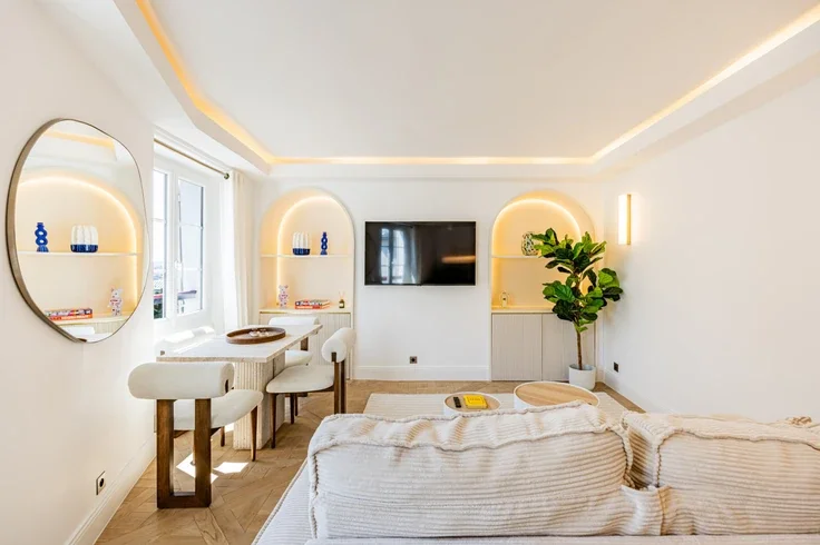 Flat Rue des Saules in Paris