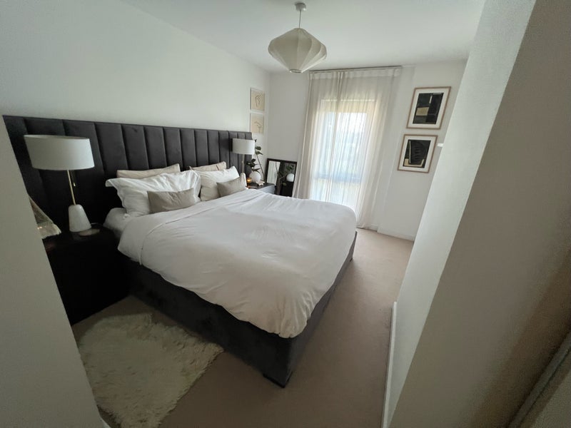 Flat Stainsby Road in Greater London
