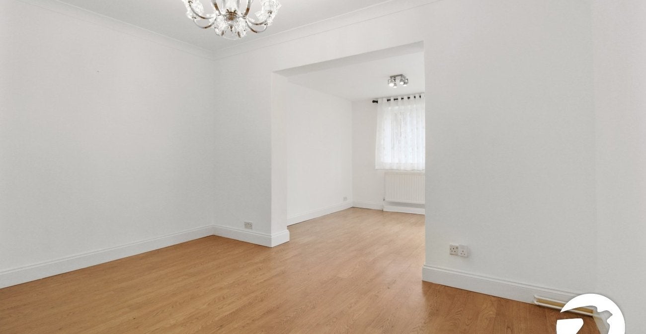 House William Barefoot Drive in Greater London