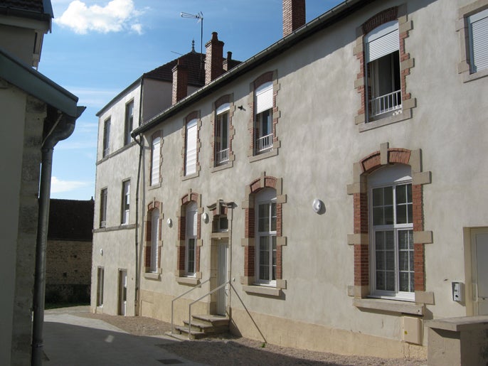 Flat Rue d'Aumont in Cirey-lès-Nolay
