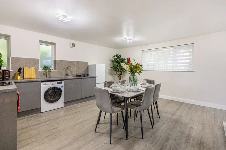 Flat West Heath Drive in Greater London