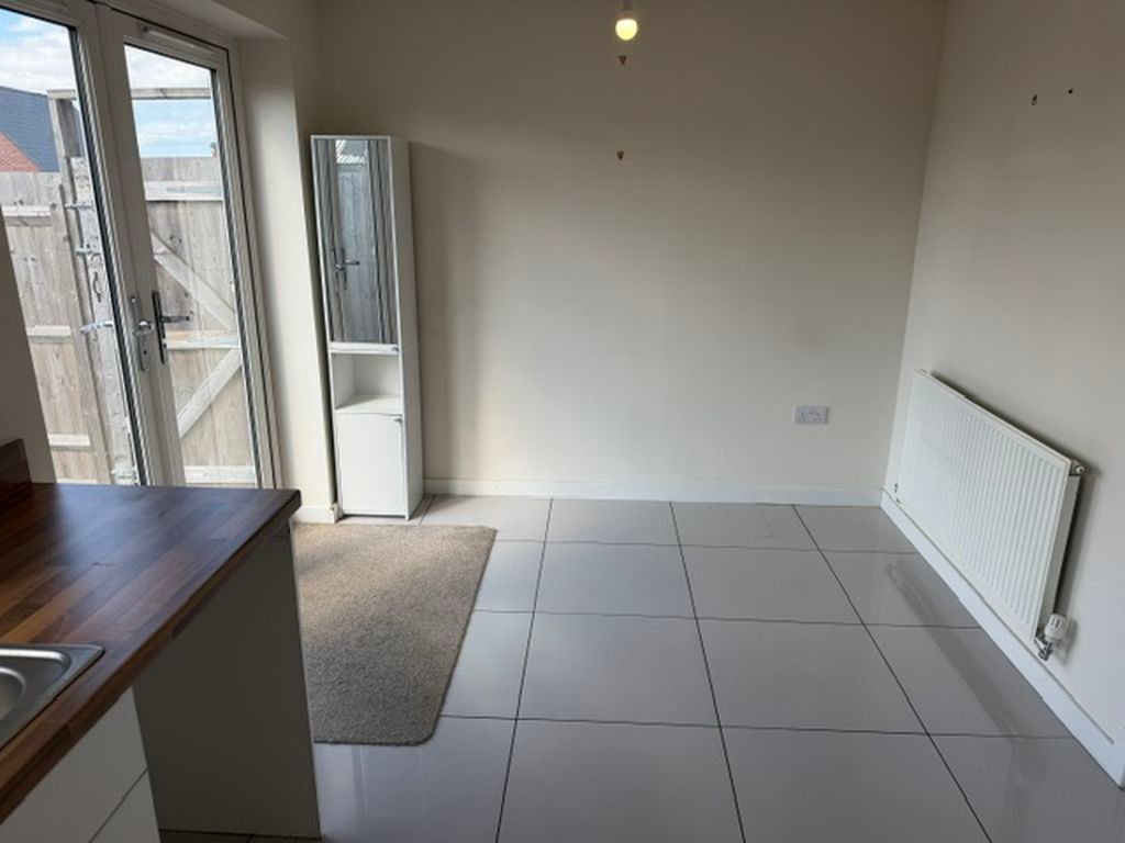 House Brookes Avenue in Dawley