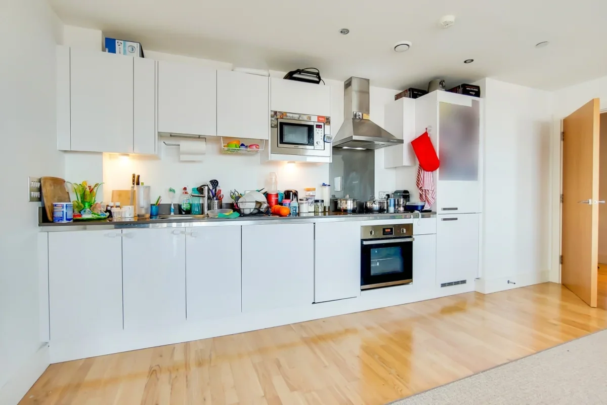 Flat Dreadnought Walk in Greater London