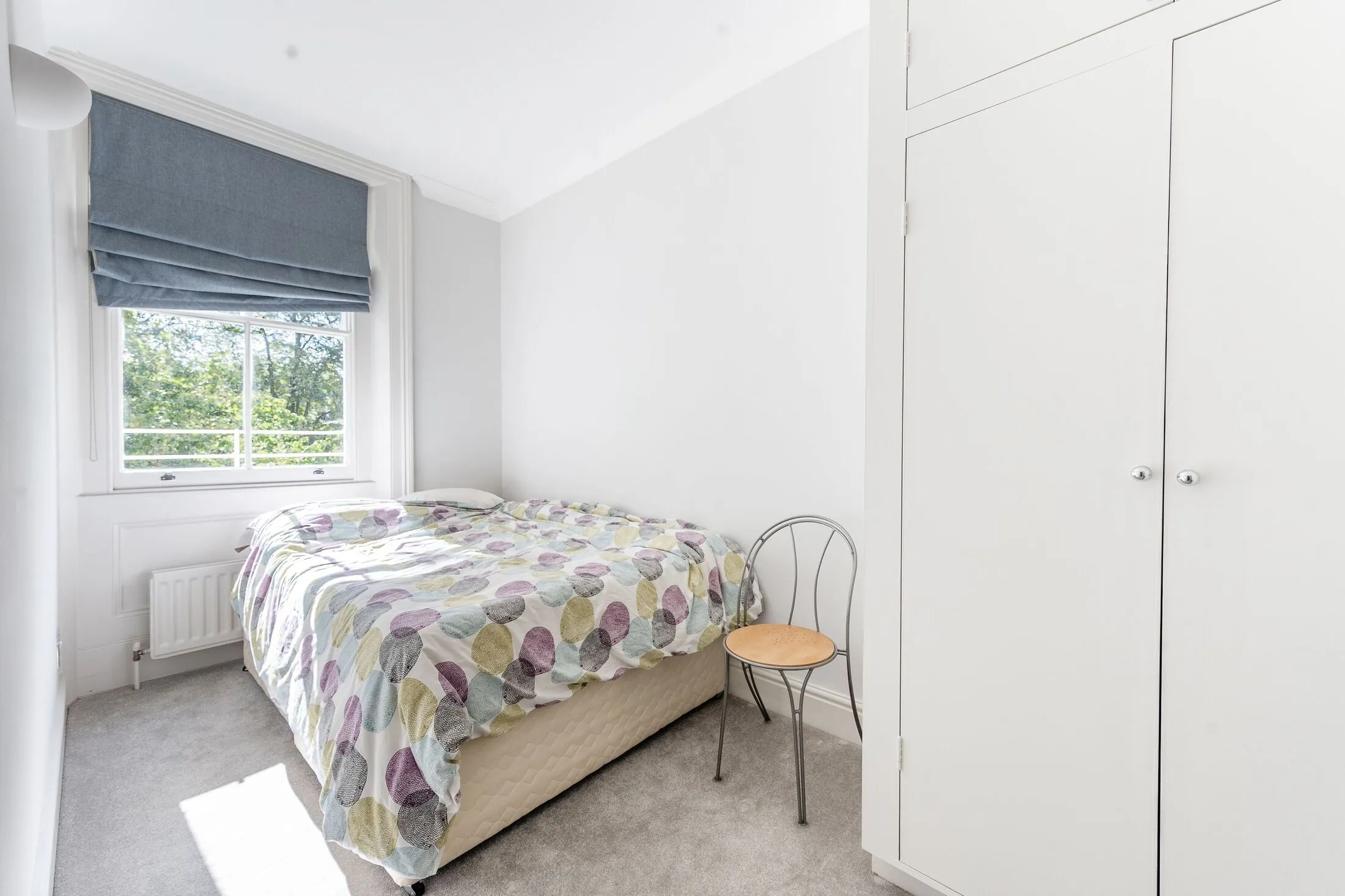Flat Cornwall Gardens in Greater London