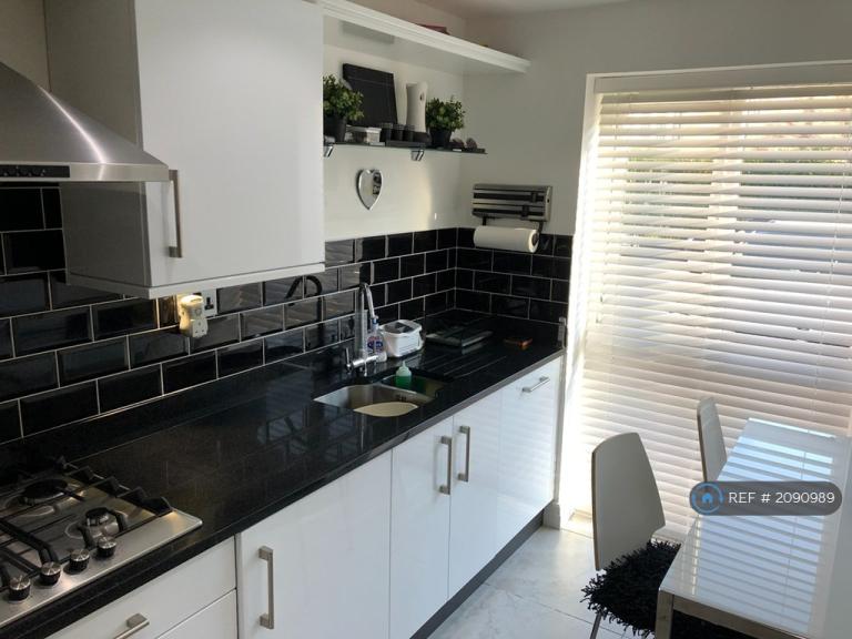 Room Stanley Road in Salford