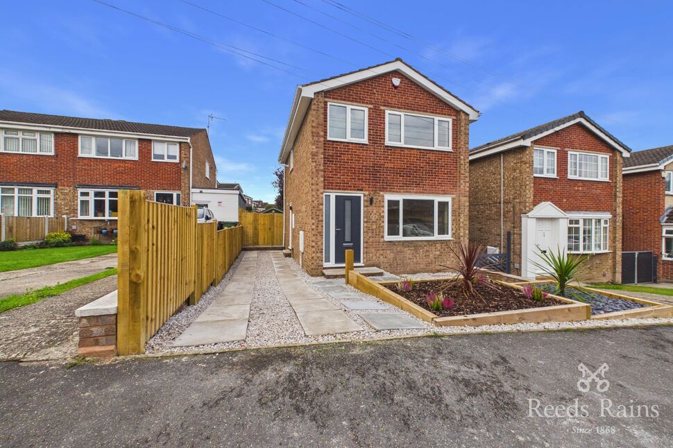Flat Nethermoor Lane in North East Derbyshire