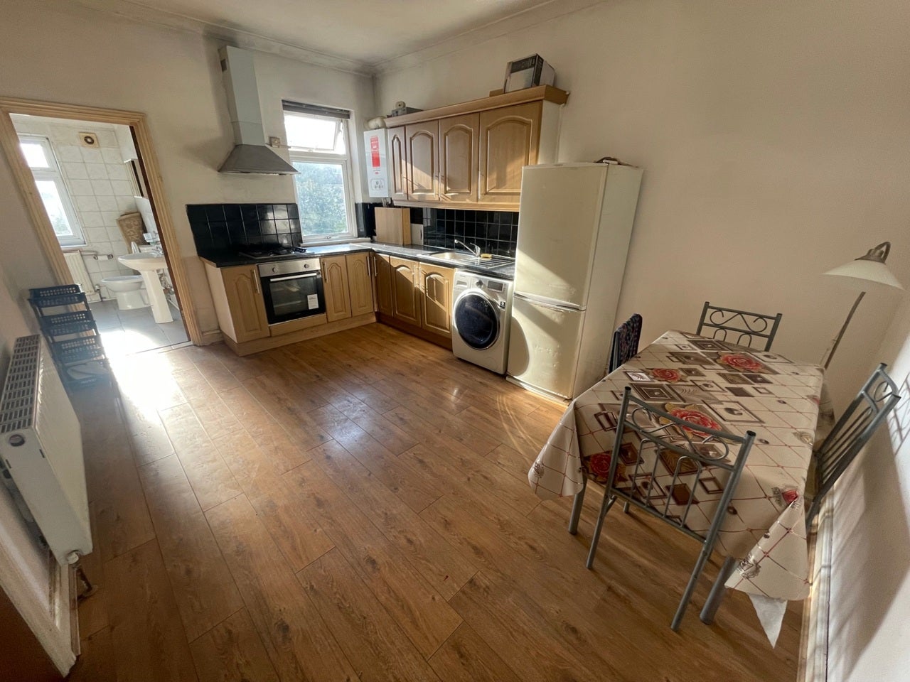 Flat Wellwood Road in Greater London