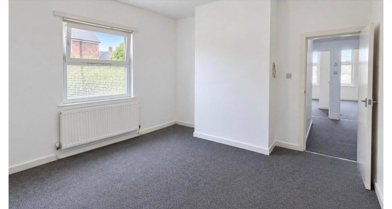 Room Seymour Grove in Manchester