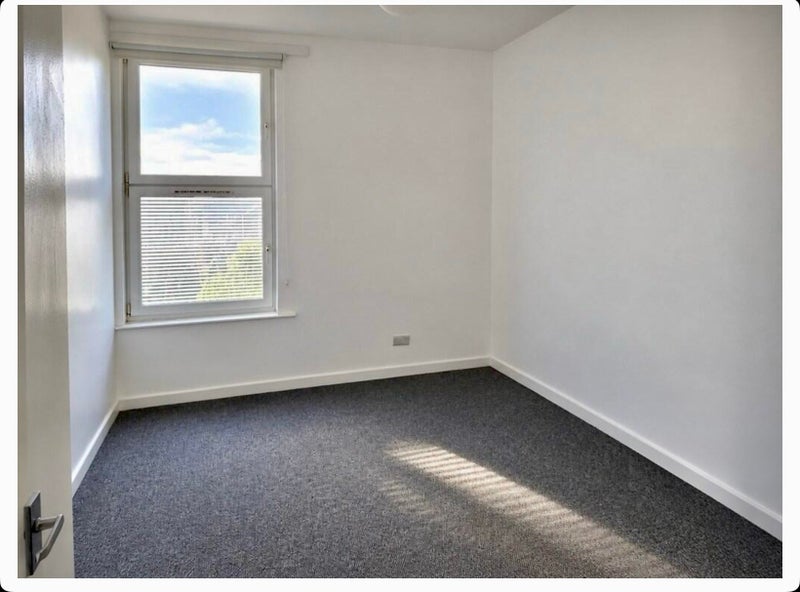 Room Seymour Grove in Manchester