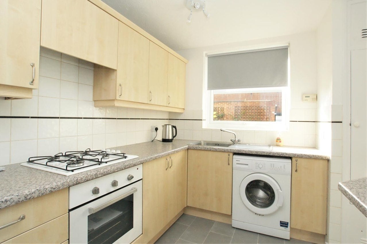 Flat Rodwell Road in London