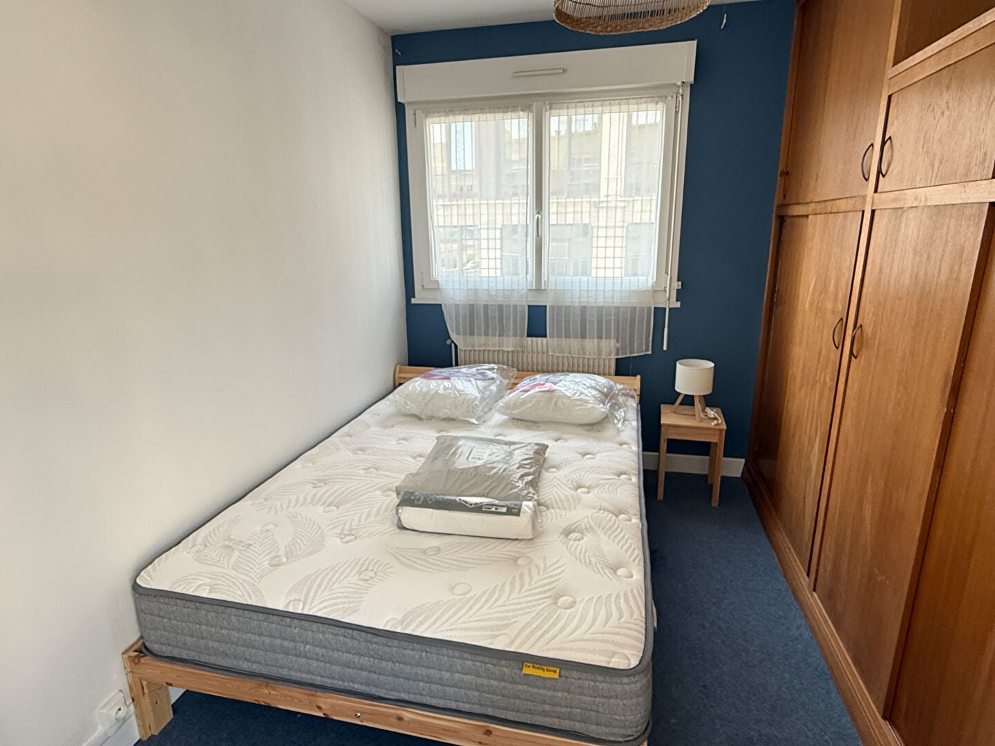 Flat Rue Gaston Lavalley in Caen