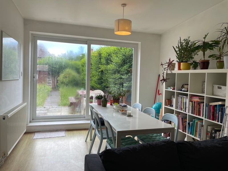 Room Orchid Street in Greater London
