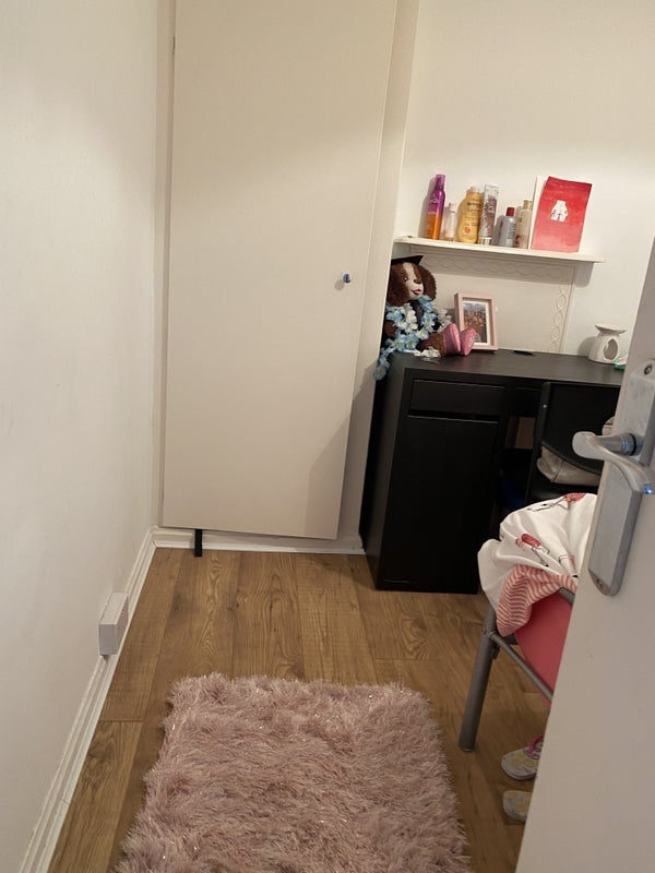 Room Orchid Street in Greater London