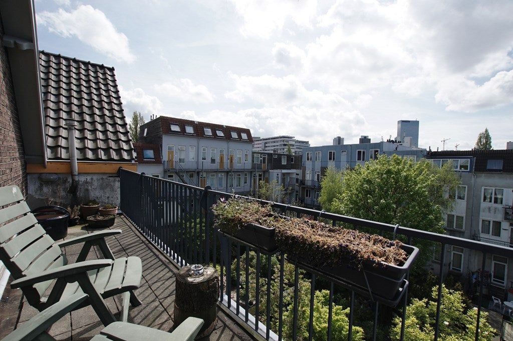 Tussenwoning te huur: Noordsingel 144, Rotterdam