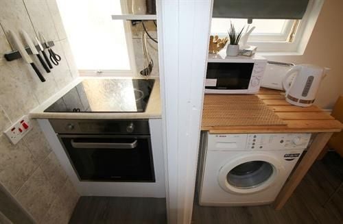 Flat Willesden Lane in Greater London