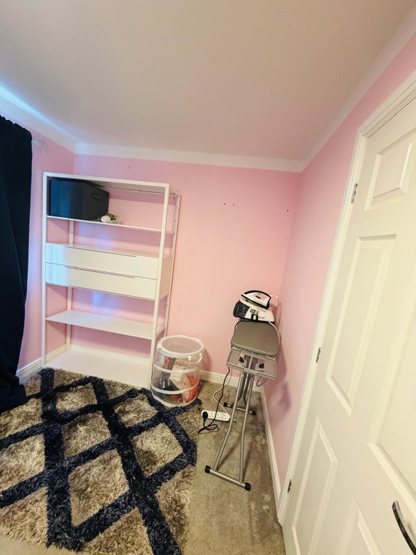 Room Oaklands Place in Leeds