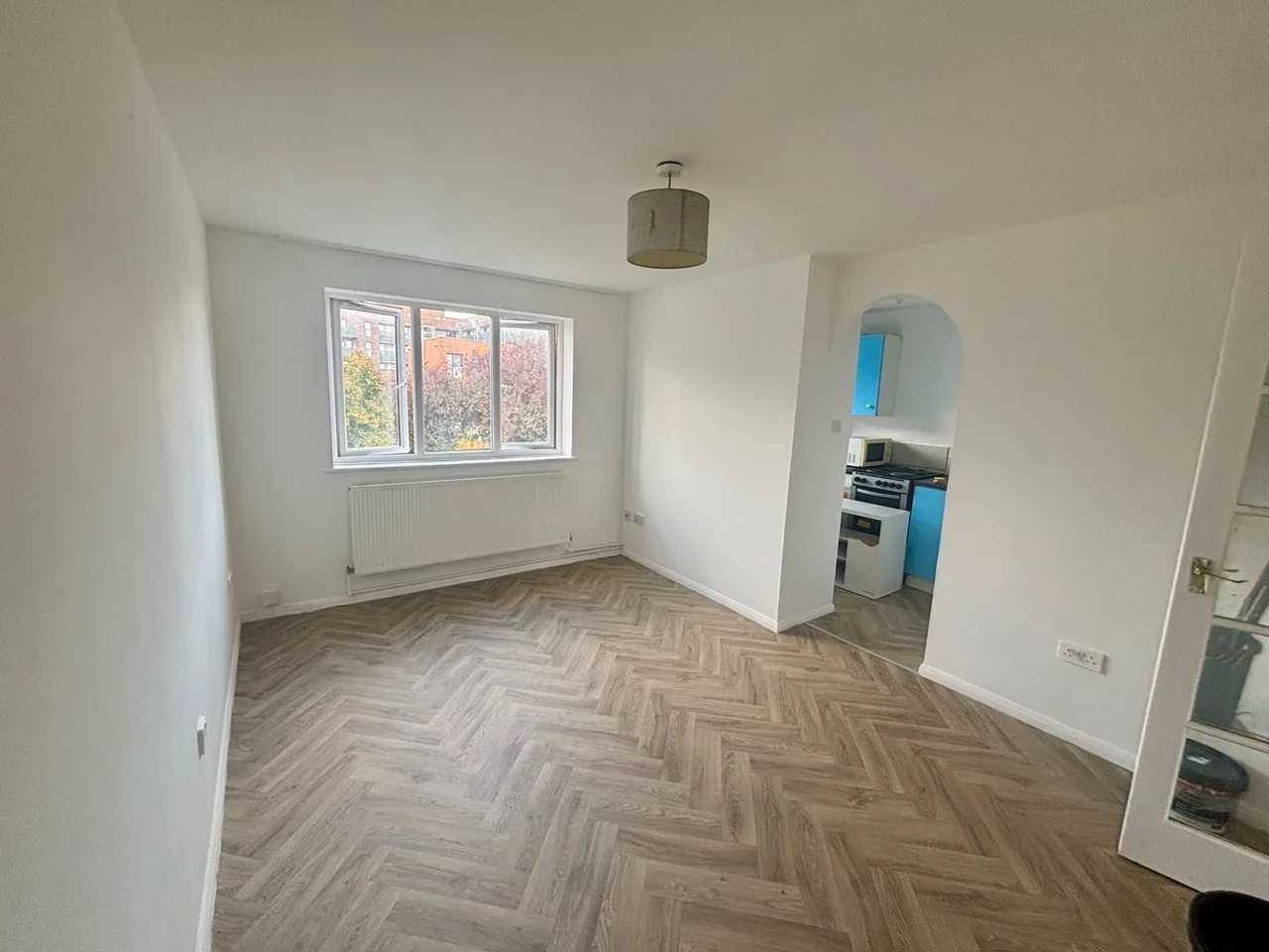 Flat Wigston Close in Greater London
