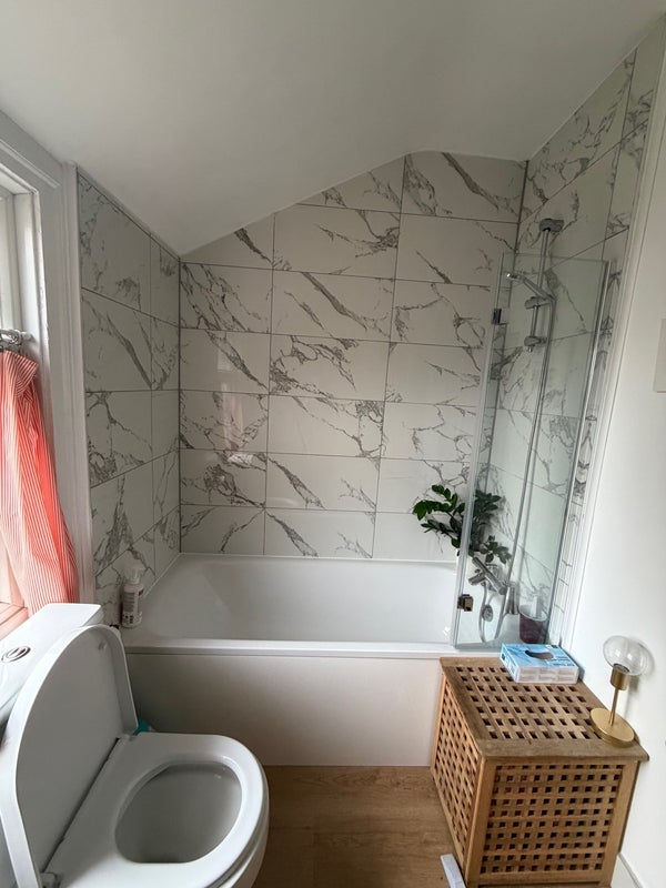Room Boundary Road in Greater London